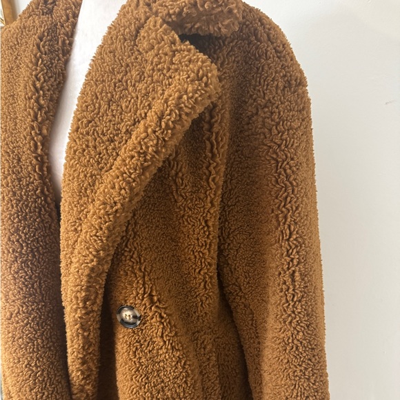 APPARIS Teddy Coat 🧸 - Picture 3 of 11